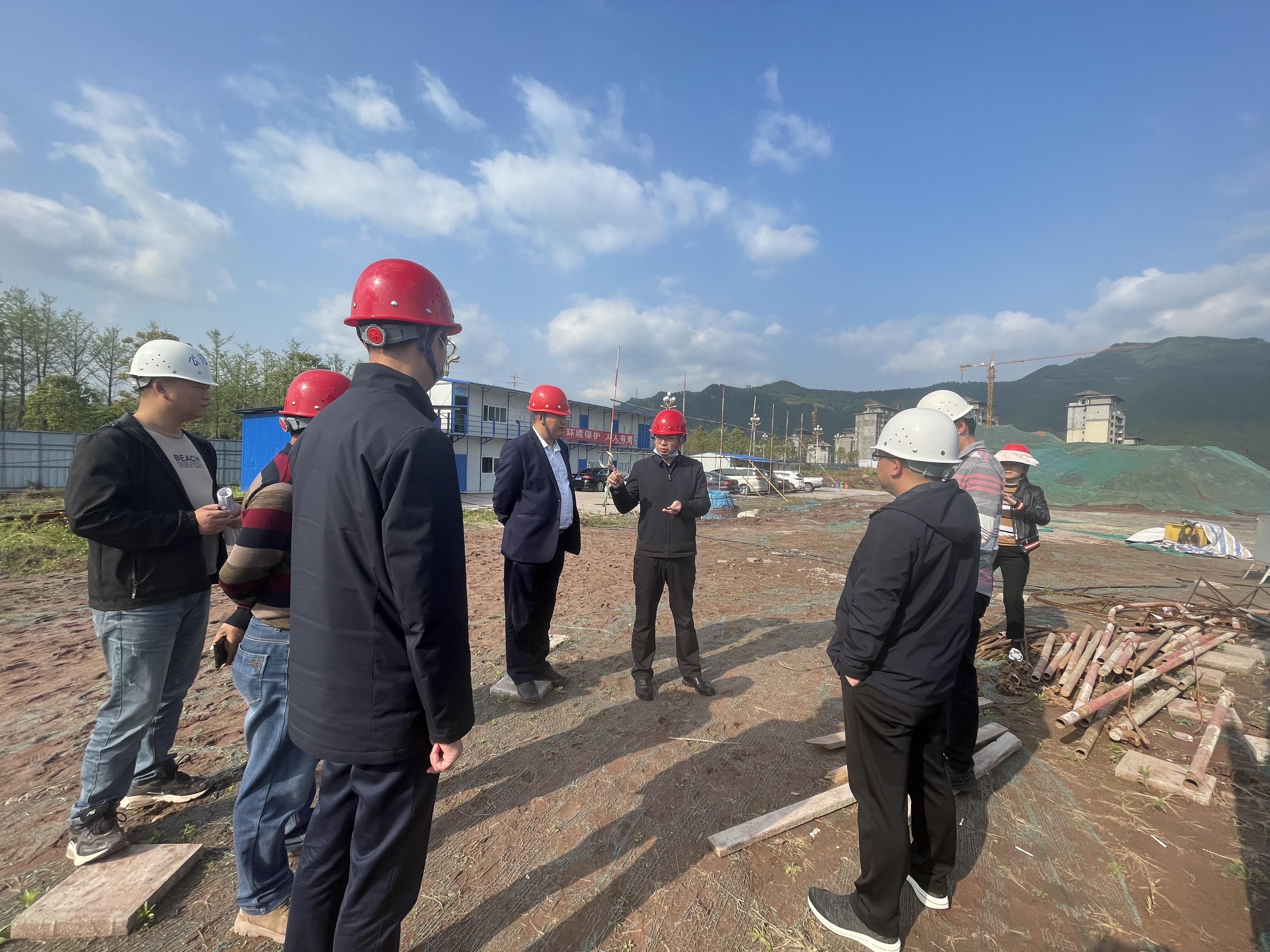 清明節(jié)前安全檢查.jpg 清明節(jié)前安全檢查.jpg